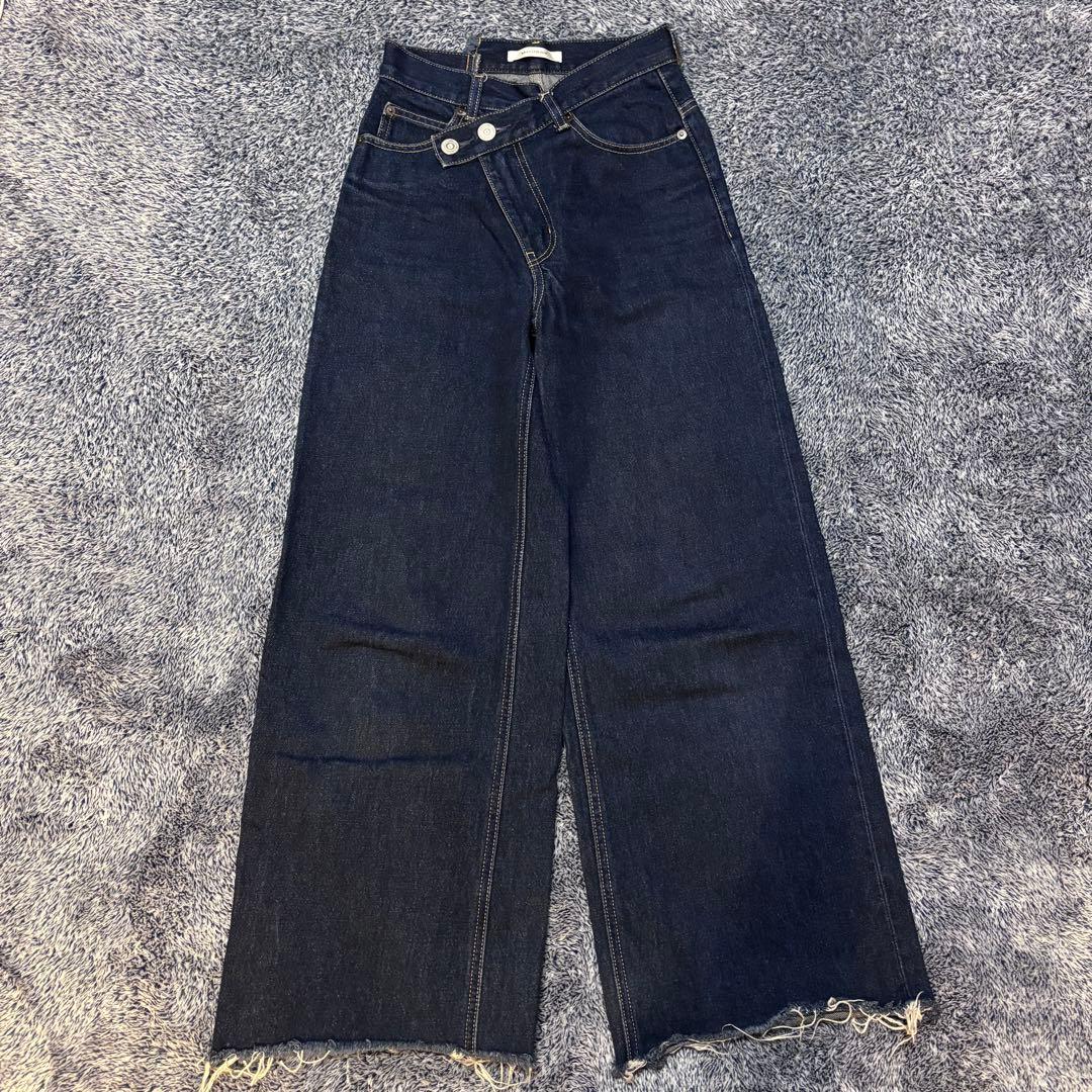 MOUSSY CROSS WAIST WIDE STRAIGHT カットオフ
