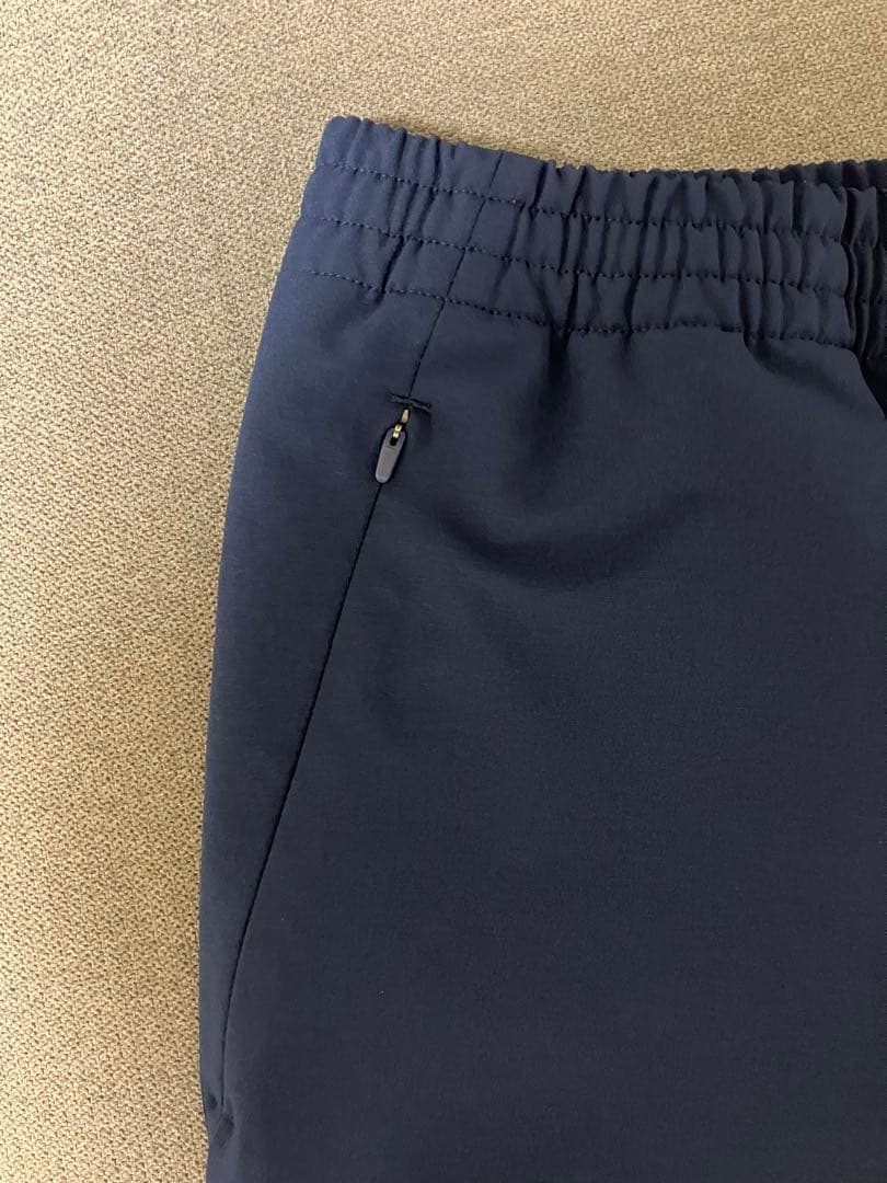 ☆美品☆UNDER ARMOUR UA UNLINED WOVENメンズ上M下L
