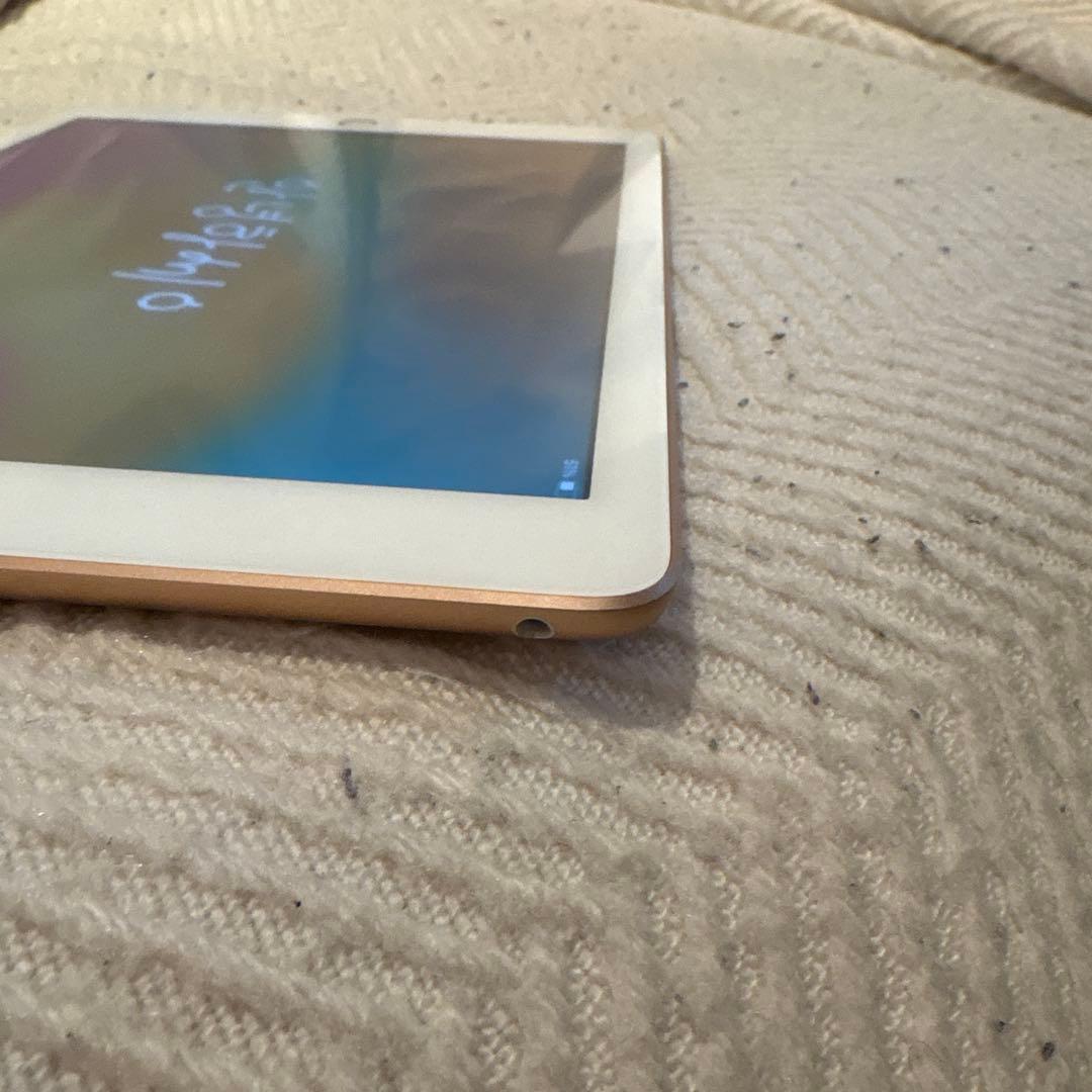 iPad 第6世代 32G 本体