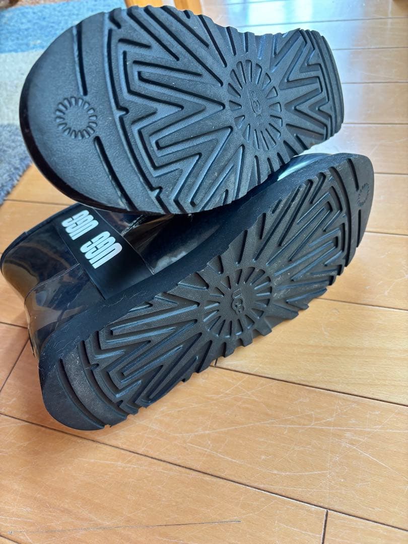 ugg ブーツ クリア ミニ 25 黒
