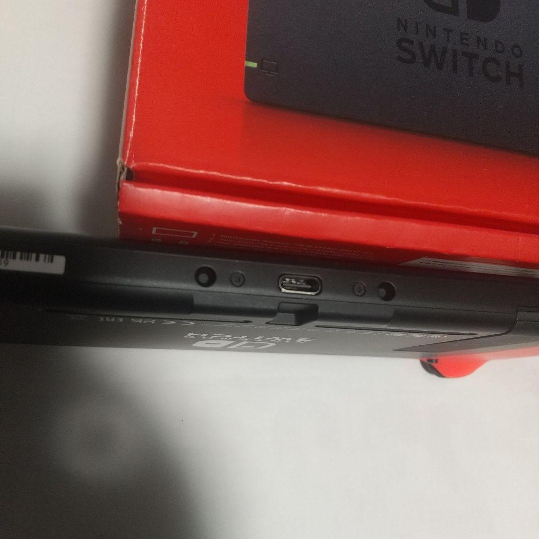 [良品]Nintendo Switch本体+Joy-Con(青・赤)