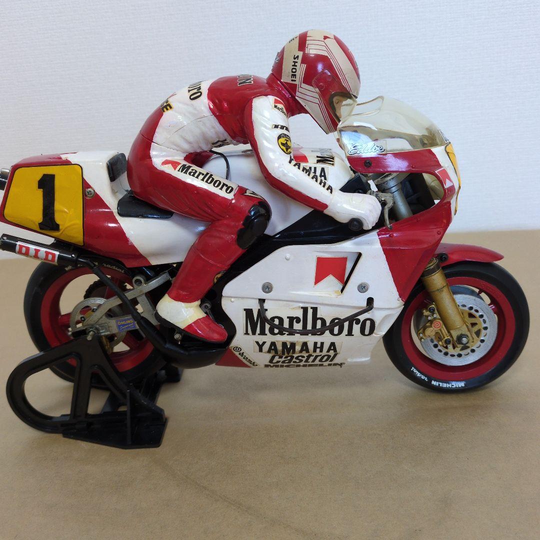 京商1/8グランプリレーサーマルボロヤマハYZR500フルセット