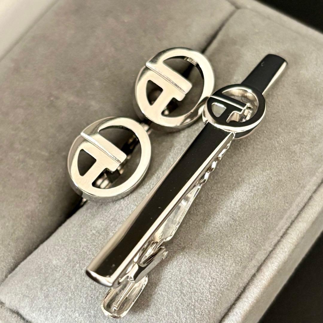 【極美品】【ダンヒル】カフス ネクタイピン セット シルバー色 ビジネス 結婚式