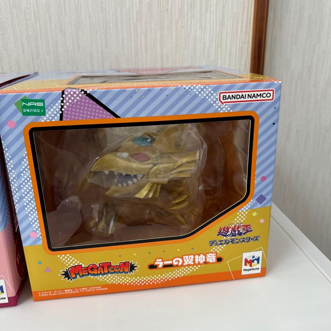遊戯王 MEGATOON フィギュア真紅眼の黒竜　ラーの翼神竜