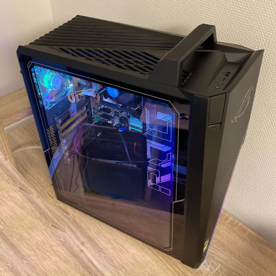 【ASUS ROG】Strix GA15 ゲーミングPCケース ATX対応