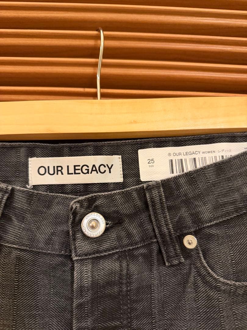 Our Legacy ブラックデニム　レディース　25インチ