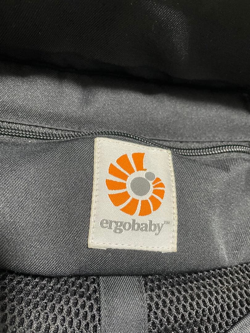 【美品】エルゴベビー　ergobaby ブラック 抱っこひも メッシュ