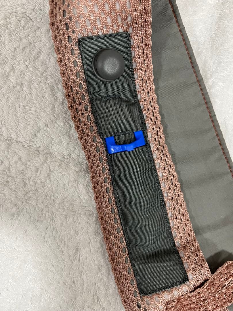 BabyBjörn　ダスティピンク　メッシュ　Air　MINI　抱っこ紐　美品