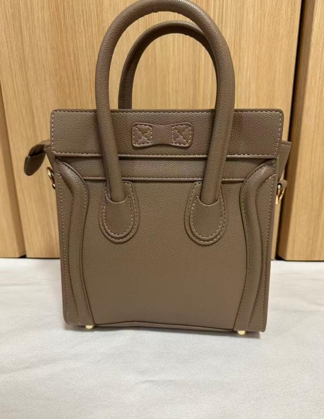 CELINE セリーヌ マイクロ　ラゲージ　ハンドバッグ