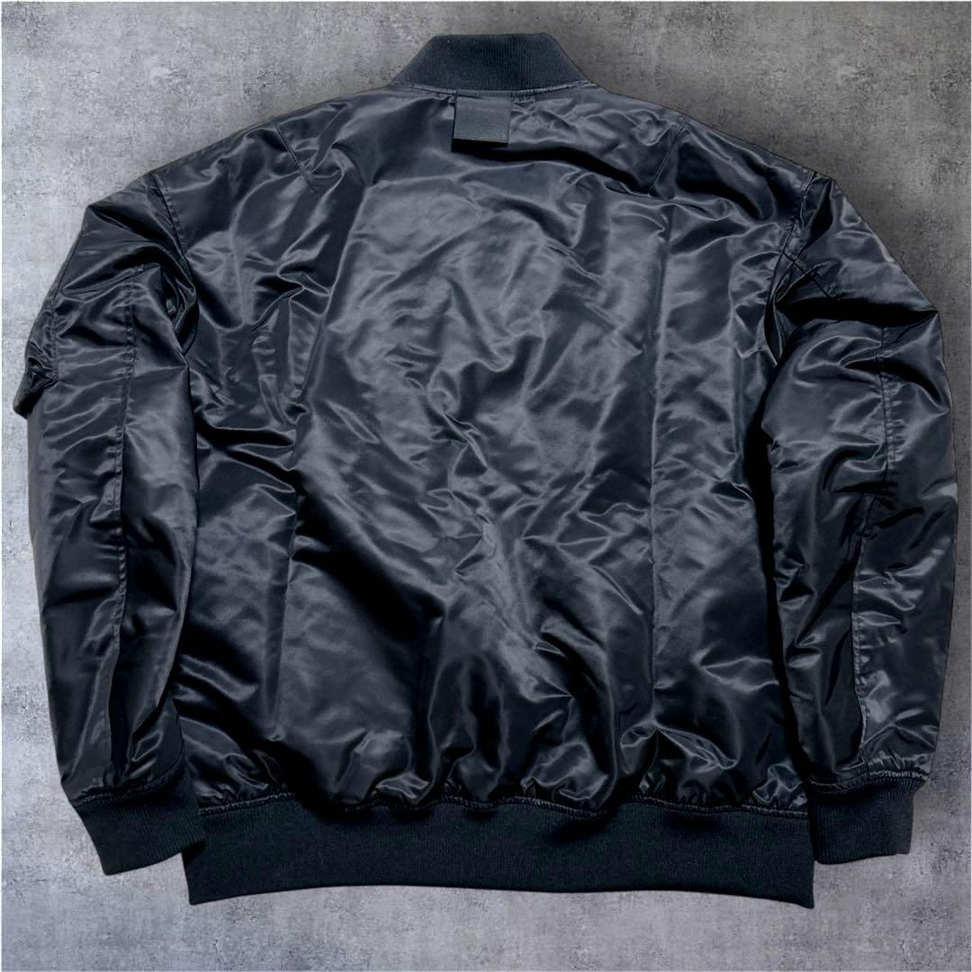 【新品】ユニクロ UNIQLO +JハイブリッドダウンオーバーサイズMA-1