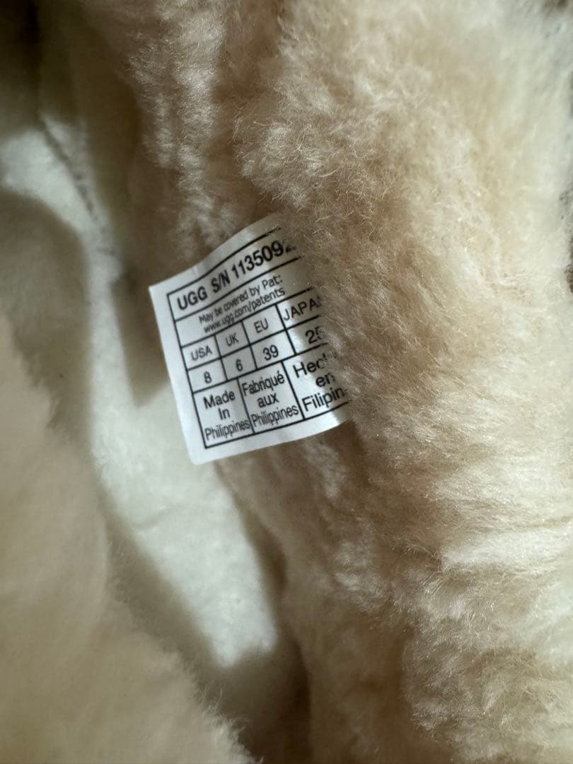 UGG 厚底ムートンブーツ
