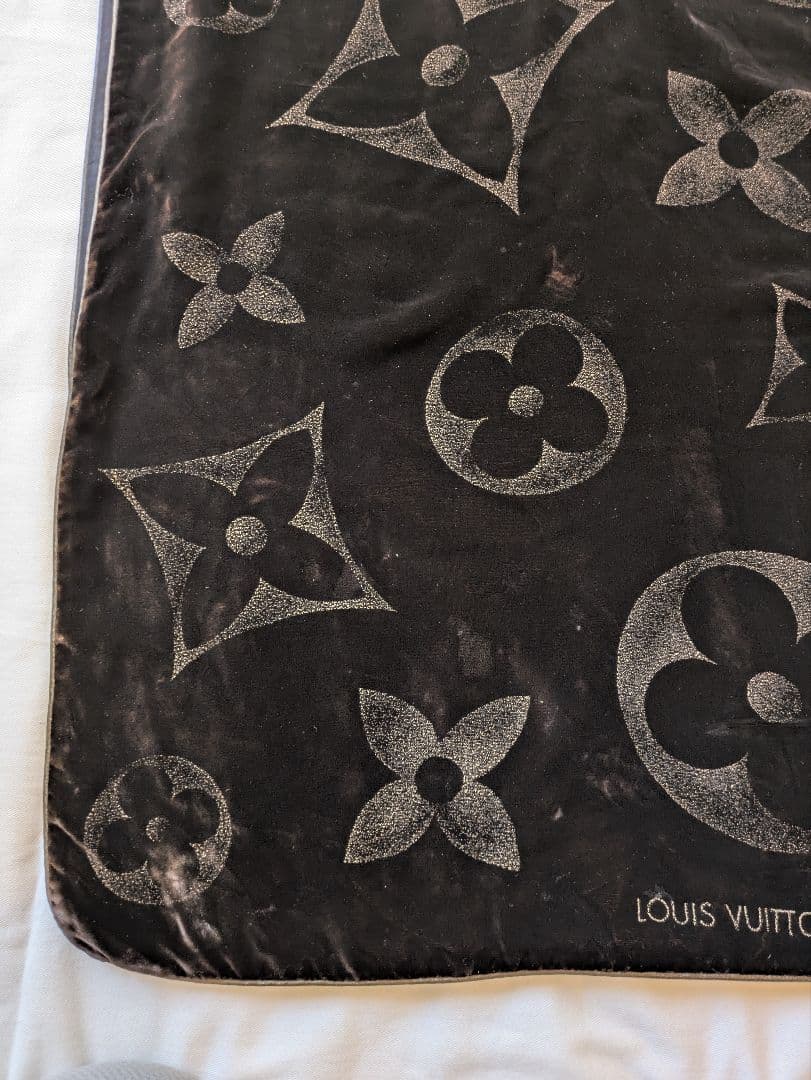 ⭕️月曜まで値下⭕️ルイ・ヴィトン LOUIS VUITTON ストール