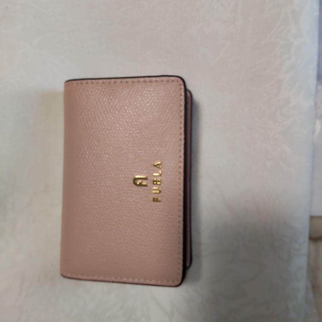 フルラ名刺入れ新品