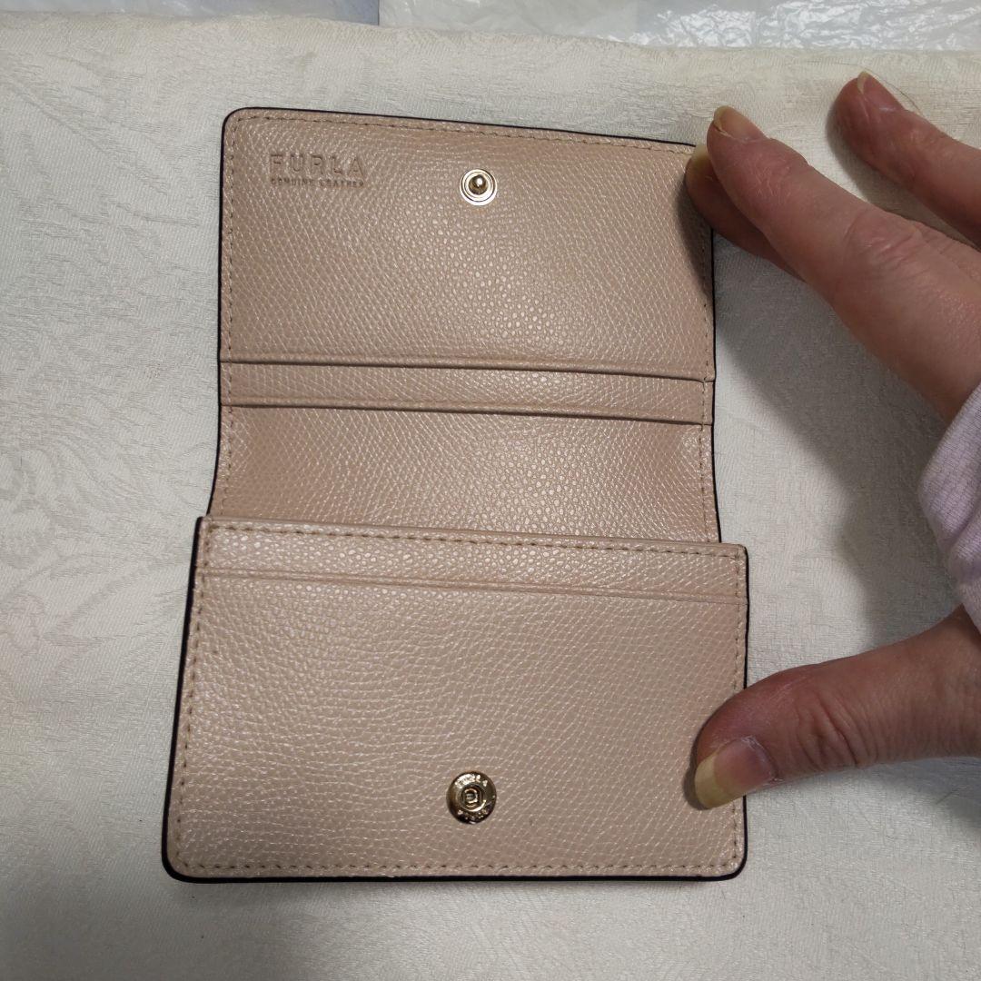 フルラ名刺入れ新品