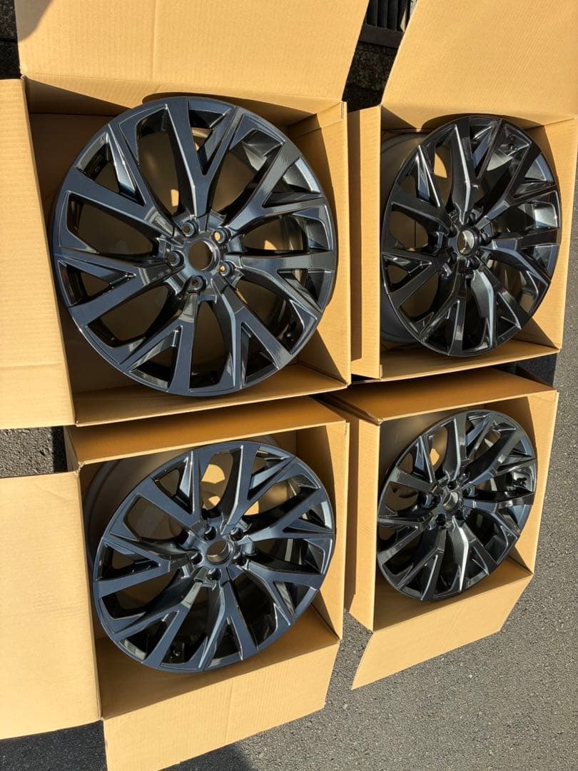 パ*ラ様 【新車外し 美品】トヨタ クラウンエステート Z 純正 21インチ 4