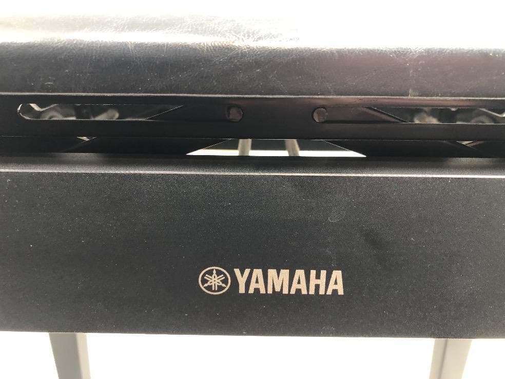 ※86411※YAMAHAピアノ椅子　 （黒）★送料無料