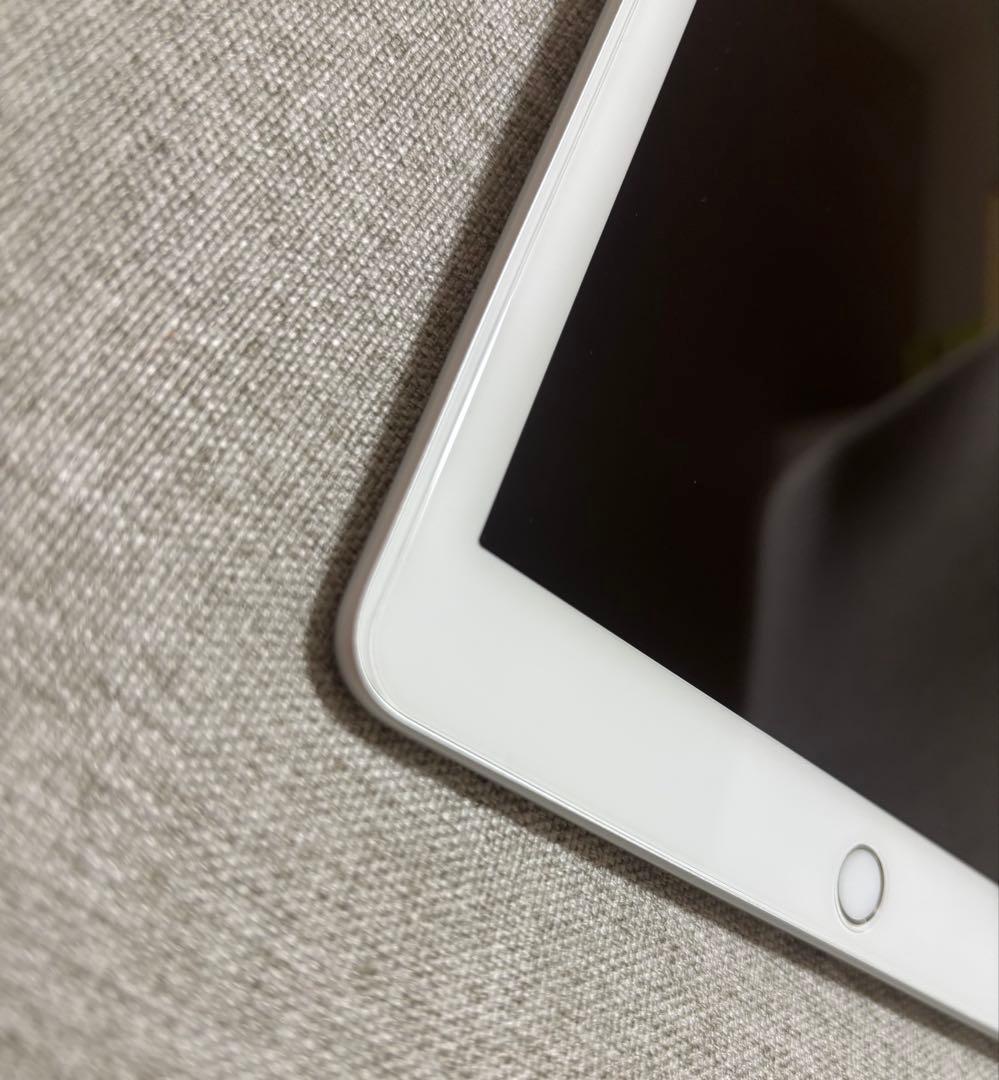 Apple iPad 第6世台 32GB Wi-Fiモデル
