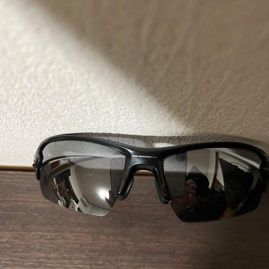 Oakley ブラックサングラス