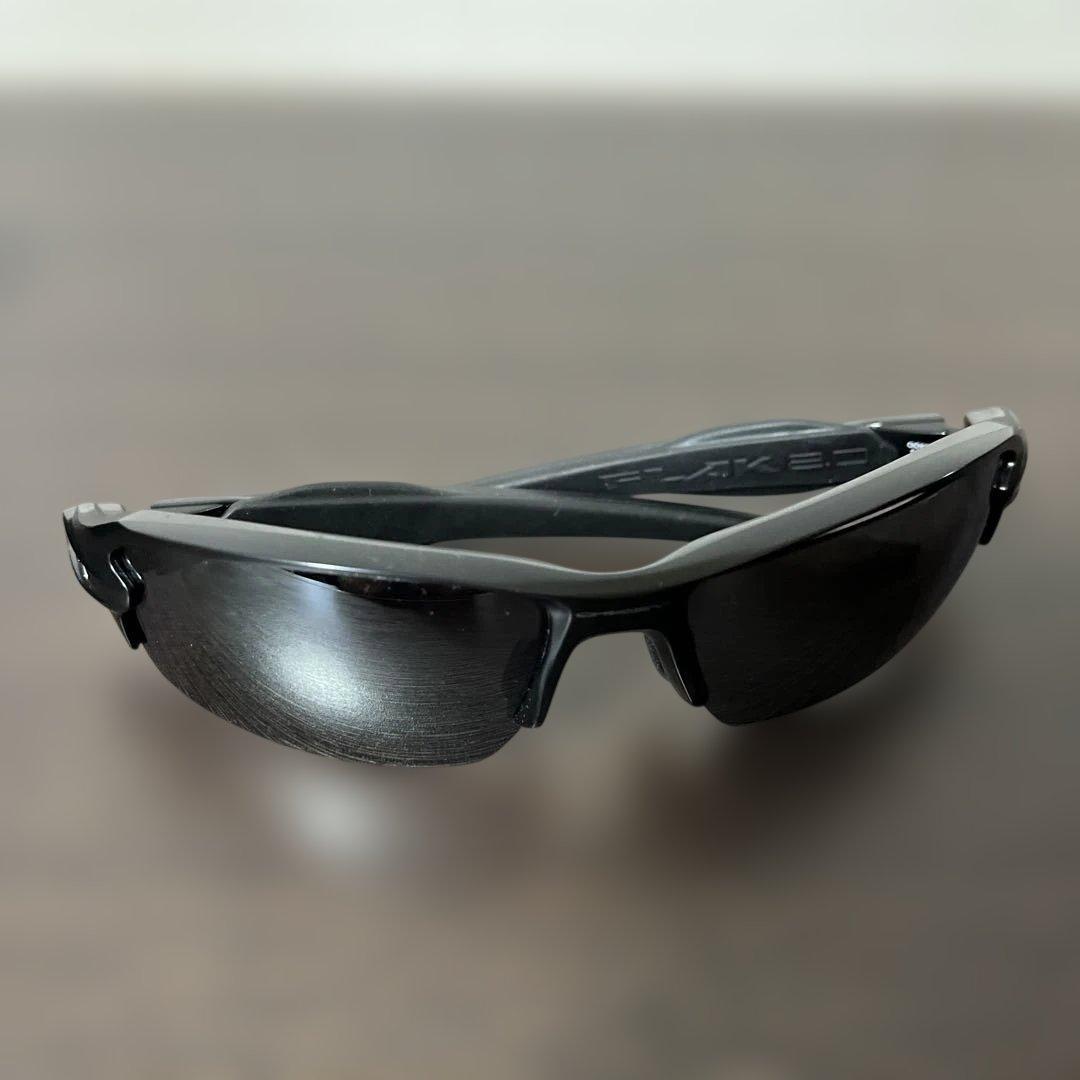 Oakley ブラックサングラス