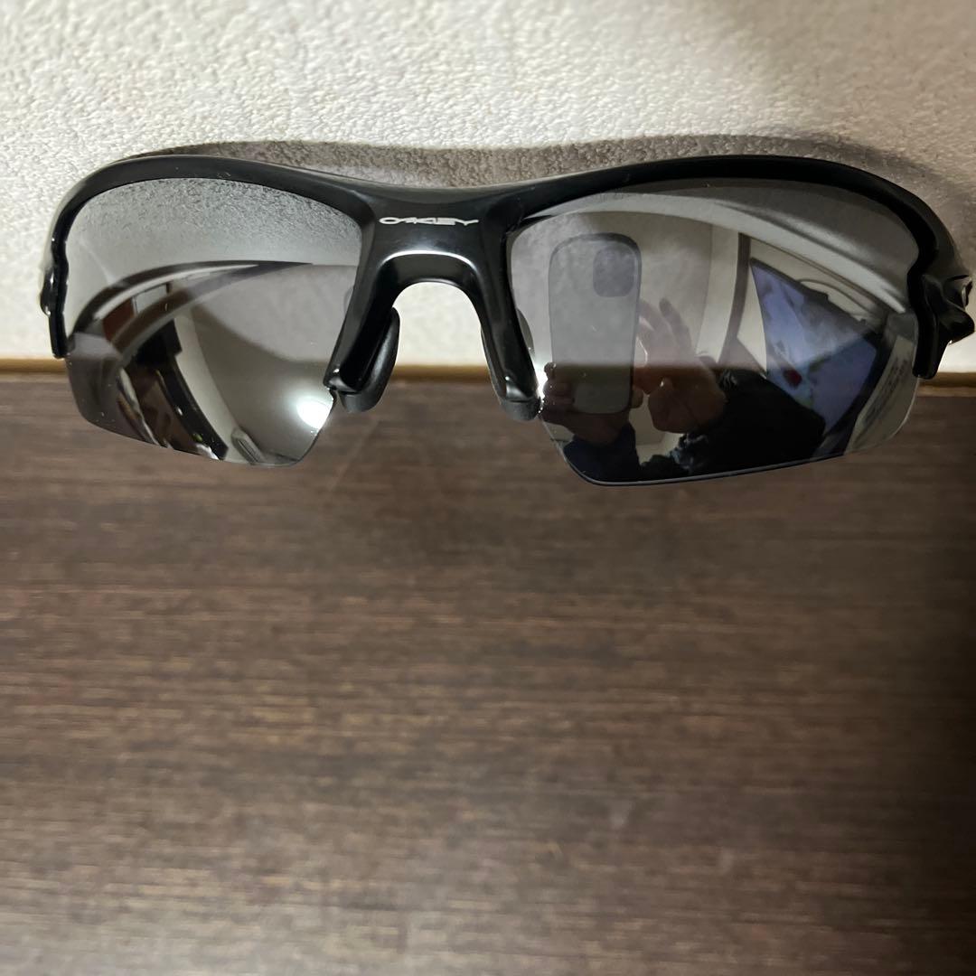 Oakley ブラックサングラス
