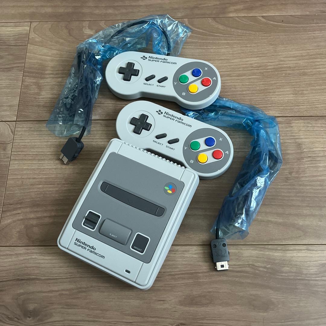【ACアダプタ付】Nintendo ニンテンドークラシックミニスーパーファミコン