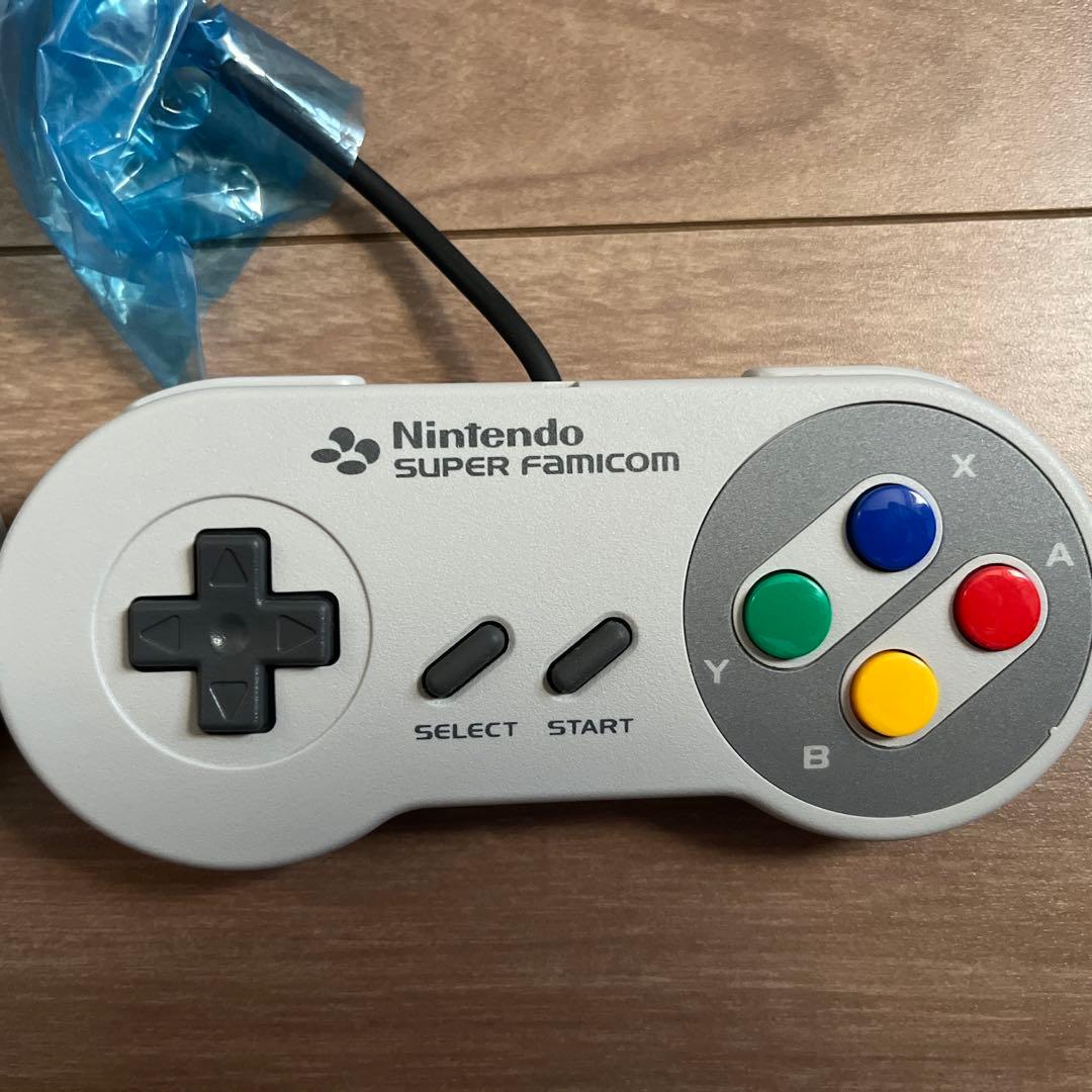 【ACアダプタ付】Nintendo ニンテンドークラシックミニスーパーファミコン