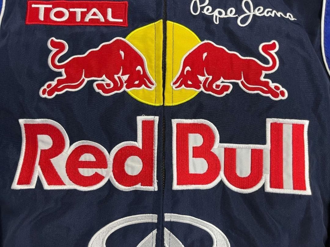 新品 RED BULL INFINITI 刺繍中綿 F1レーシングジャケットB9