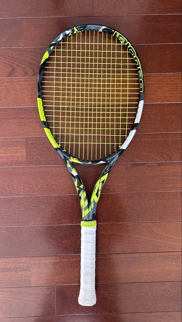 テニスラケット　バボラ　ピュアアエロ　2022 G2 pure aero