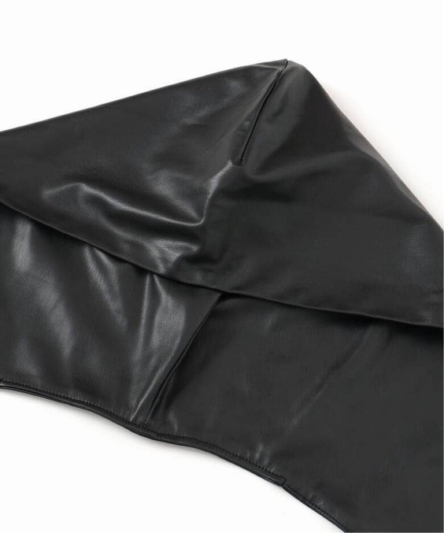PlageMY_fake leather フードプラージュ今期フーディーストール