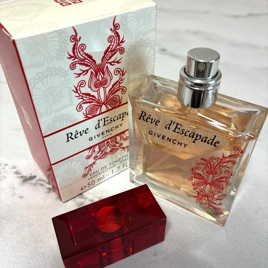 ほぼ満量　ジバンシー レーヴ エスカパード オードトワレ 50ml a
