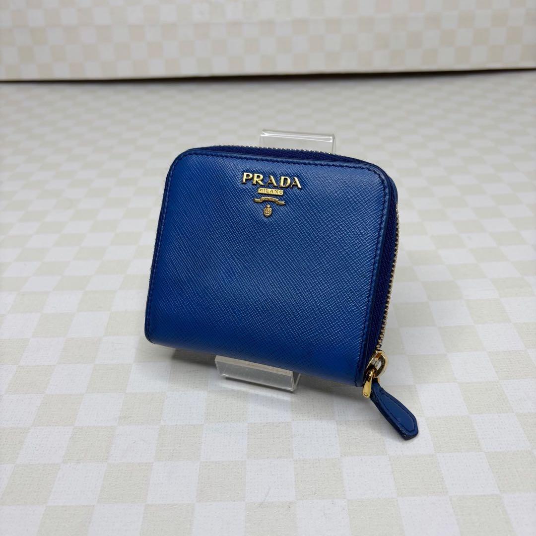 極美品　PRADA プラダ　財布　二つ折り　ラウンド　M58