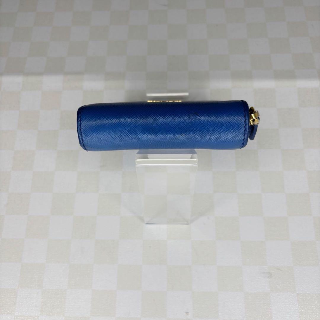 極美品　PRADA プラダ　財布　二つ折り　ラウンド　M58
