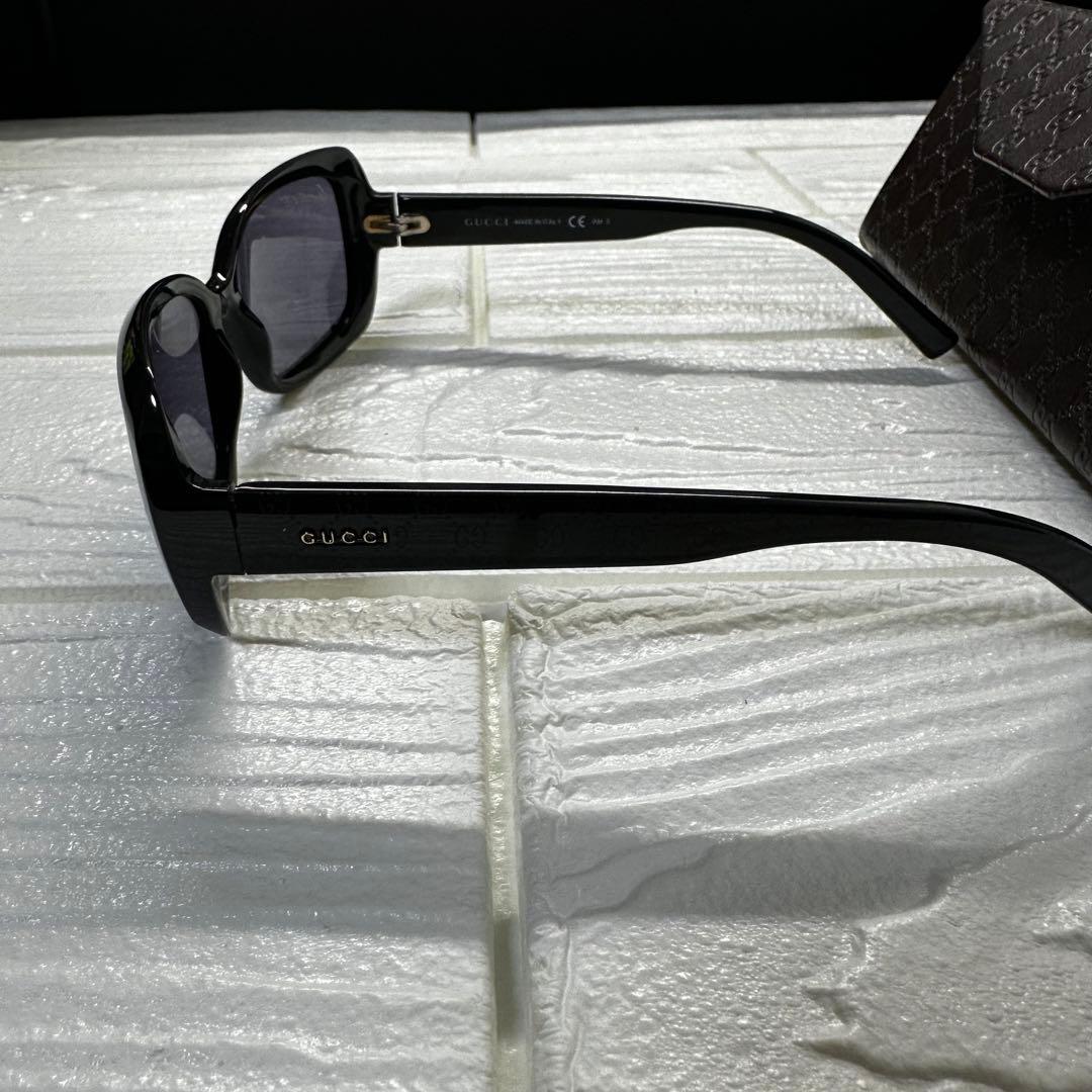 GUCCI グッチ　サングラス　3206-S-D28-BN