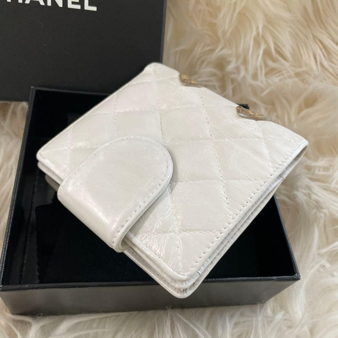 シャネル CHANEL 二つ折り 財布 カンボンライン 白 パイソン がま口