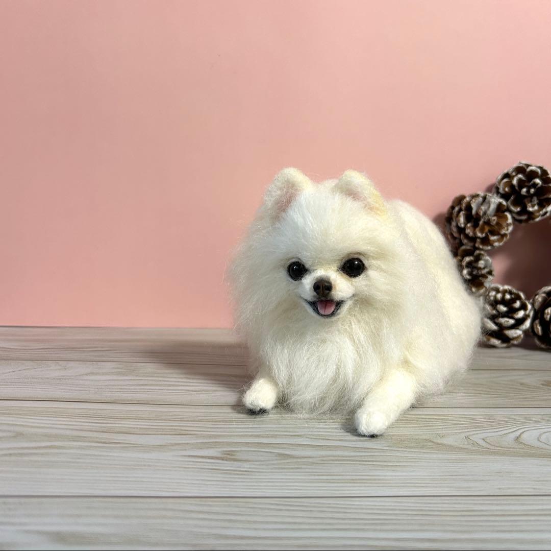 羊毛フェルト　羊毛犬　ふわもこポメラニアン　白ポメ　no.35