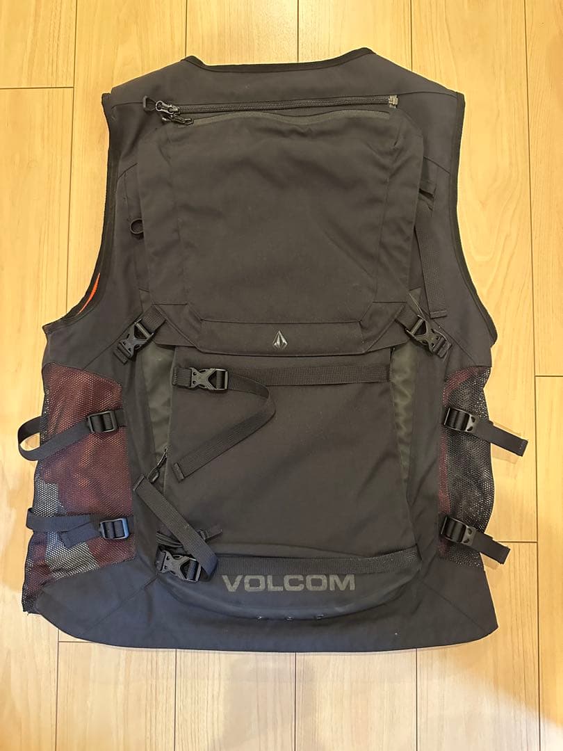 【値下げしました】VOLCOM(ボルコム)イグチスラックベスト