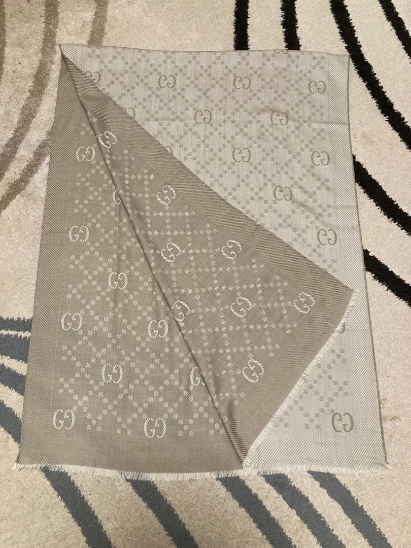 ⭐︎大判GUCCIストール⭐︎肌触り抜群