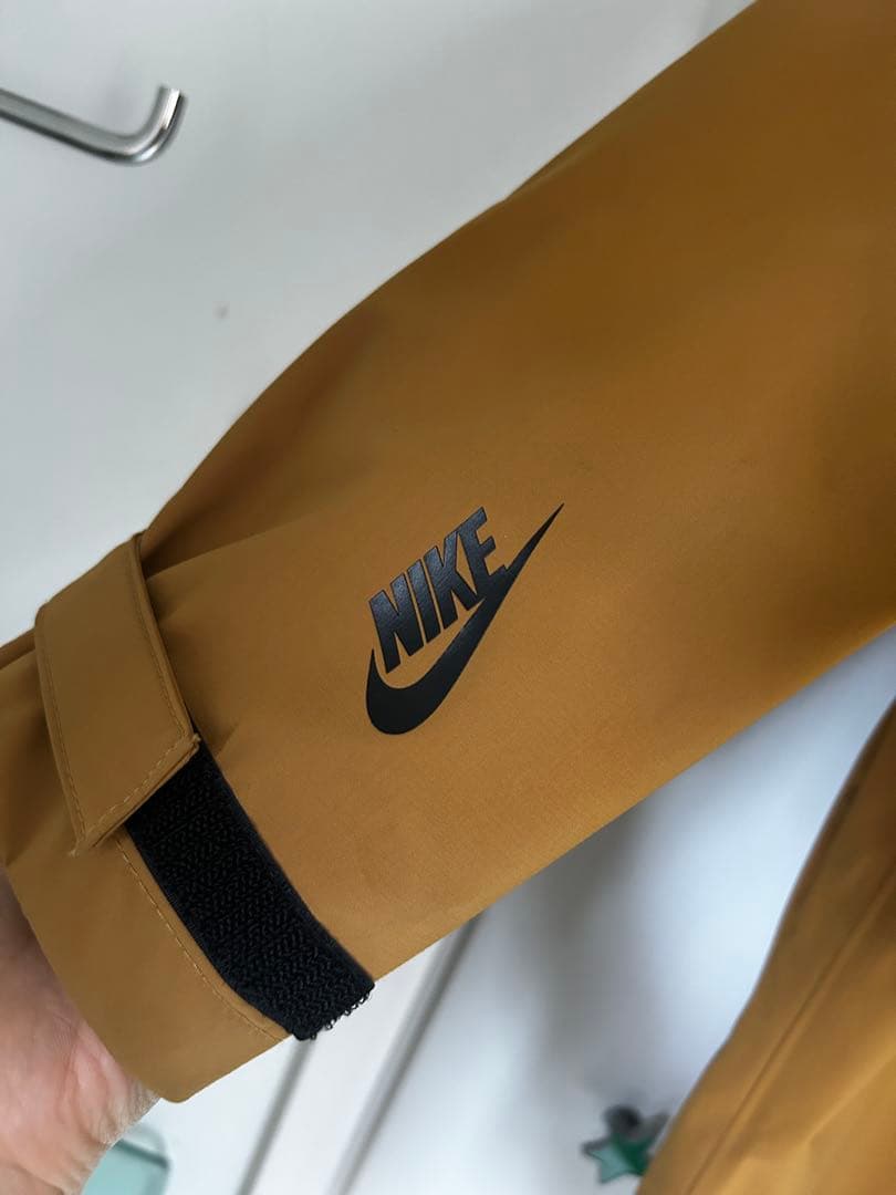 NikeLab NRGブラウンコート