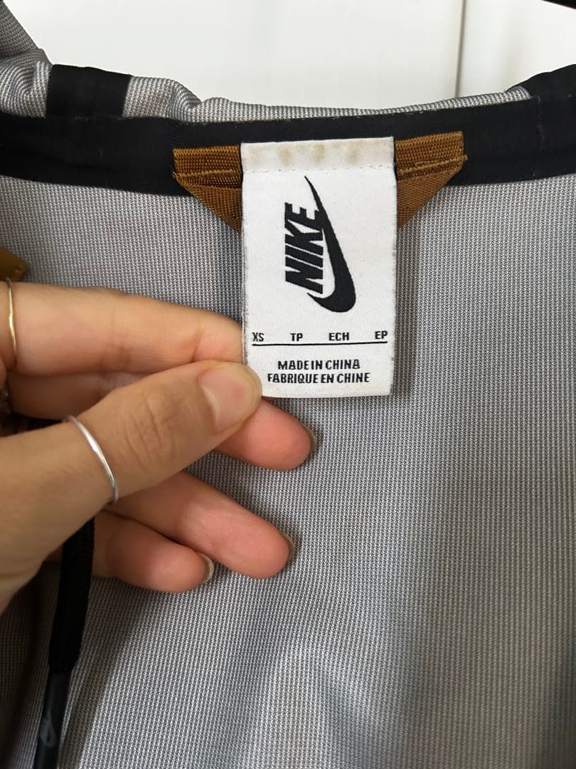 NikeLab NRGブラウンコート