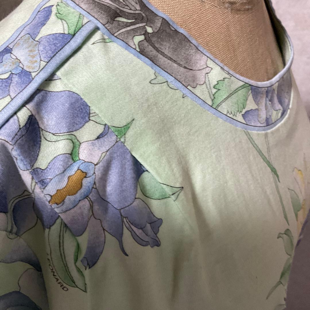 レオナール 半袖Tシャツ 薄緑色