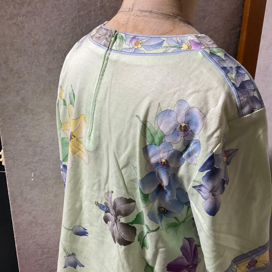 レオナール 半袖Tシャツ 薄緑色