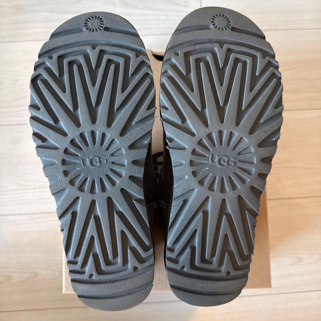 ★最終値下げ★　UGG グレー クラシックウルトラミニ