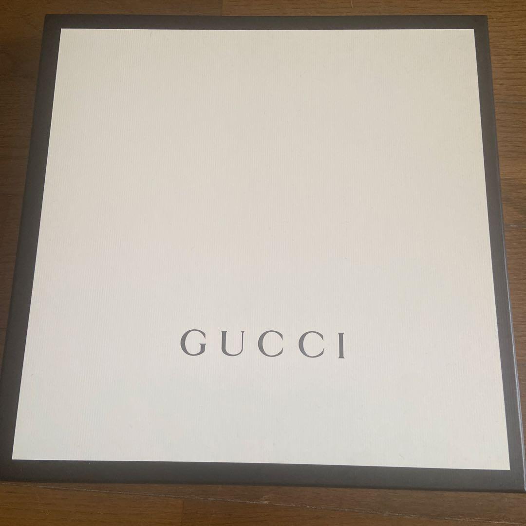 本日限定にお値下げしました‼️新品‼️大判GUCCI フラワーストール