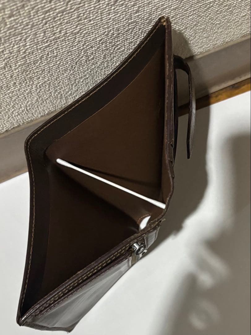 エルメス　べアンコンパクト　ゴールド　レザー二つ折り財布