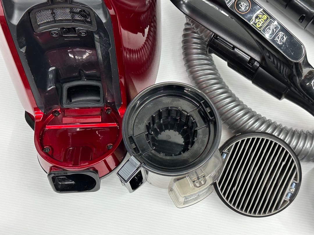 中古　掃除機　本体　東芝 VC-CF31 サイクロン 赤　ダスト　ホースセット