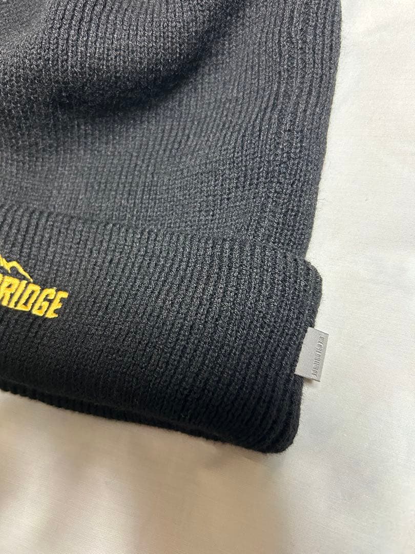 新品　STABRIDGE ビーニー　黄色刺繍