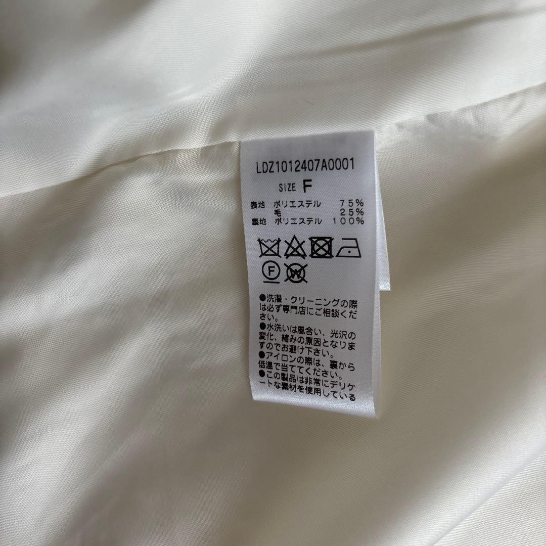 Loungedressツイードノーカラージャケット　金ボタン