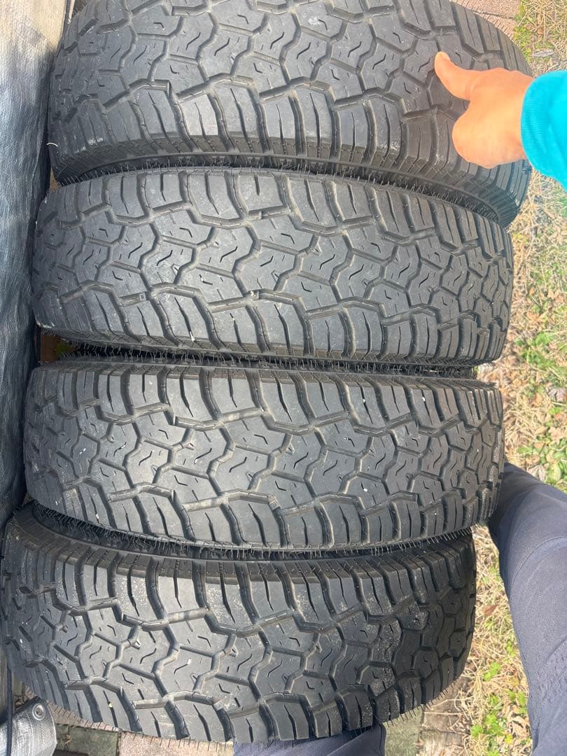 ヨコハマ ジオランダーX-AT 175/80R14 プロボックスタイヤ4本セット