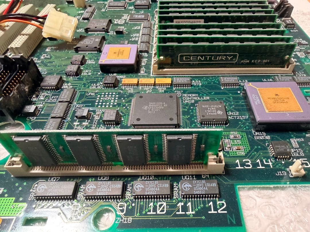 Apple 820-0282-A (Macintosh Ⅱfx) + おまけ