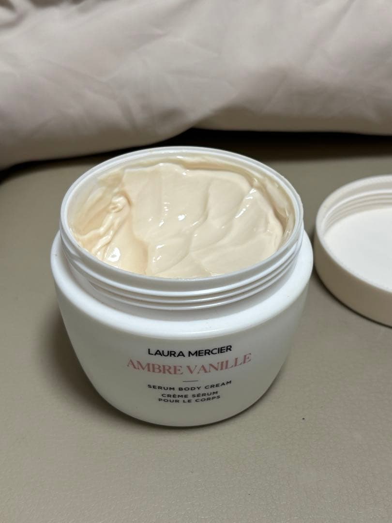 LAURA MERCIER AMBRE VANILLE セラムボディクリーム
